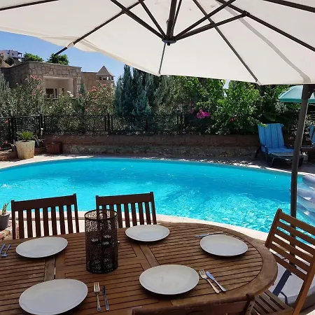 Willa Bodrum Aqouss Soe Villa *